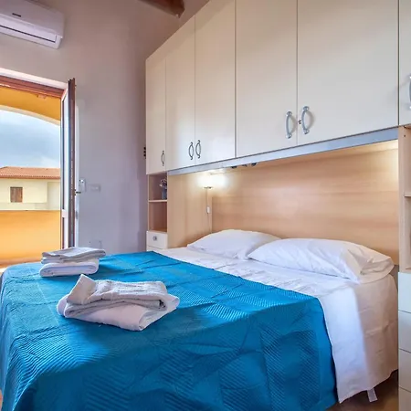 Feriehus A Schiera Baia Mimose Badesi
