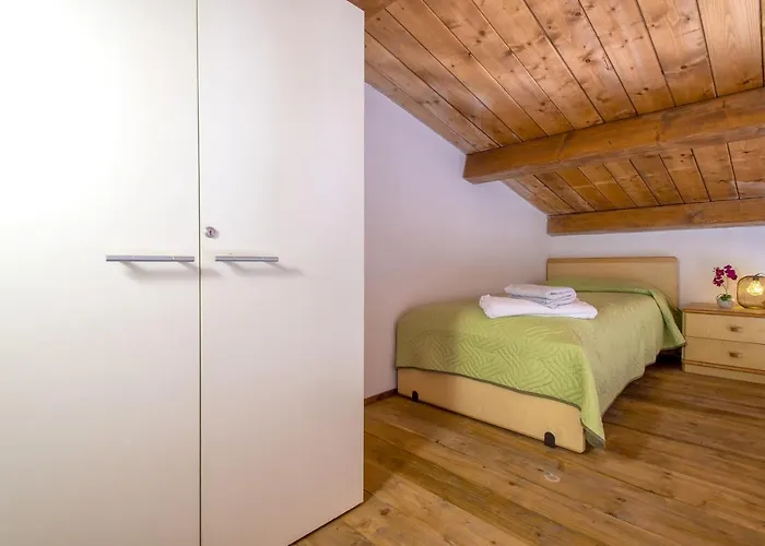 A Schiera Baia Mimose Nyaraló Badesi